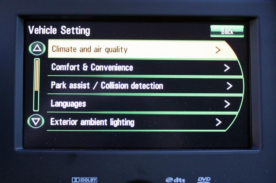  Saab 9-5 Sedan 2010 года  (фото 17 из 199)